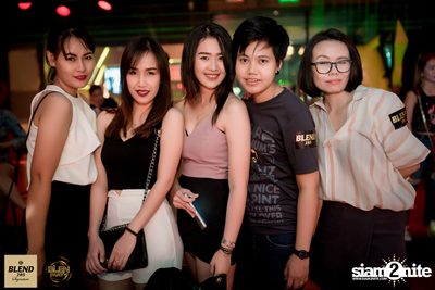 Blen Party กับ Da Endorphine ที่ สน็อบ — photo 20