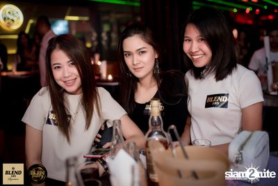 Blen Party กับ Da Endorphine ที่ สน็อบ — photo 41