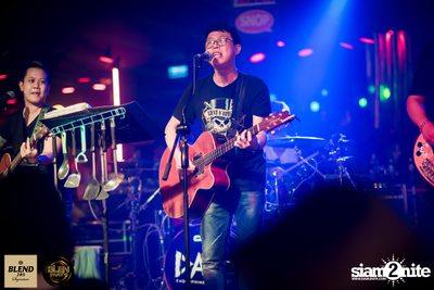 Blen Party กับ Da Endorphine ที่ สน็อบ — photo 58