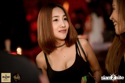 Blen Party กับ Da Endorphine ที่ สน็อบ — photo 59