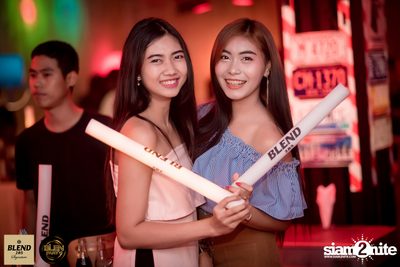 Blen Party กับ Da Endorphine ที่ สน็อบ — photo 65