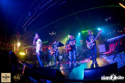 Blen Party กับ Da Endorphine ที่ สน็อบ — photo 70