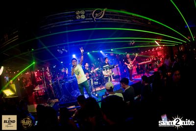 Blen Party กับ Da Endorphine ที่ สน็อบ — photo 71