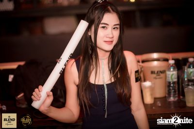 Blen Party กับ Da Endorphine ที่ สน็อบ — photo 84