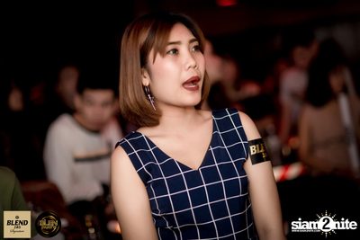 Blen Party กับ Da Endorphine ที่ สน็อบ — photo 86