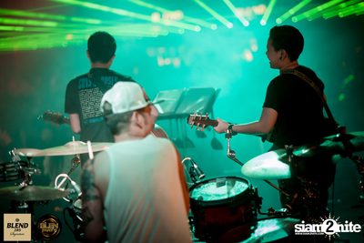 Blen Party กับ Da Endorphine ที่ สน็อบ — photo 87
