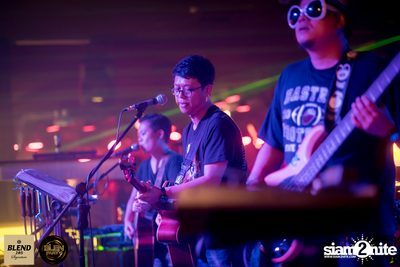 Blen Party กับ Da Endorphine ที่ สน็อบ — photo 92
