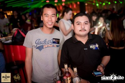 Blen Party กับ Da Endorphine ที่ สน็อบ — photo 96