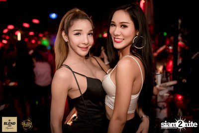 Blen Party กับ Da Endorphine ที่ สน็อบ — photo 115