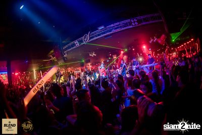 Blen Party กับ Da Endorphine ที่ สน็อบ — photo 122