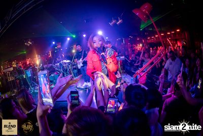 Blen Party กับ Da Endorphine ที่ สน็อบ — photo 123