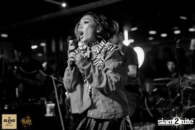 Blen Party กับ Da Endorphine ที่ สน็อบ — photo 127