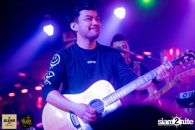 Blen Party กับ Da Endorphine ที่ สน็อบ — photo 137