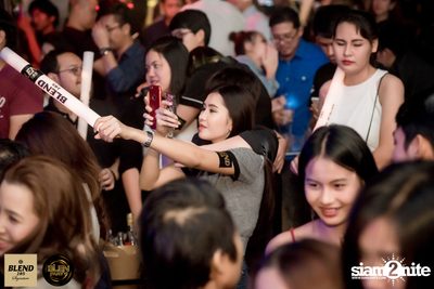 Blen Party กับ Da Endorphine ที่ สน็อบ — photo 146