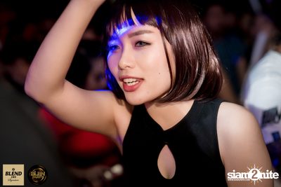 Blen Party กับ Da Endorphine ที่ สน็อบ — photo 147