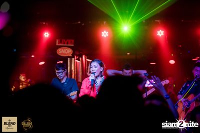 Blen Party กับ Da Endorphine ที่ สน็อบ — photo 148