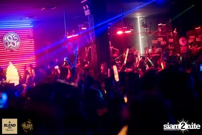 Blen Party กับ Da Endorphine ที่ สน็อบ — photo 151