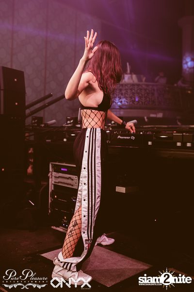 Mari Ferrari at ONYX — photo 25