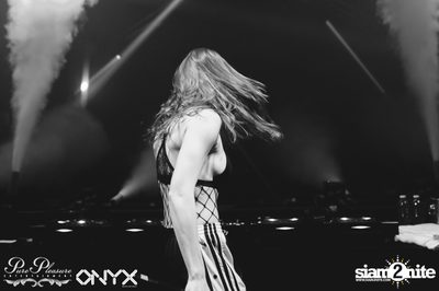 Mari Ferrari at ONYX — photo 30