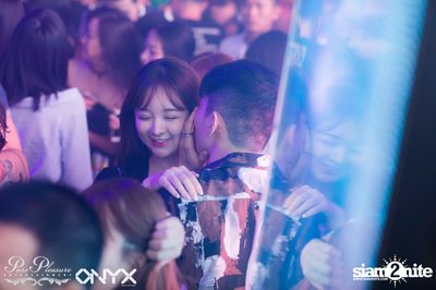 Mari Ferrari at ONYX — photo 44