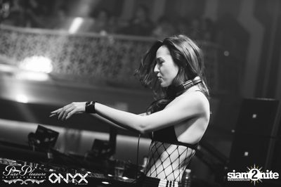 Mari Ferrari at ONYX — photo 53