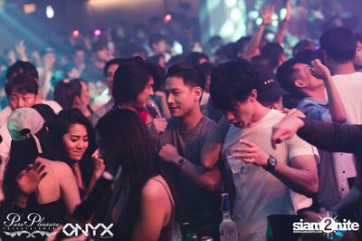 Mari Ferrari at ONYX — photo 76