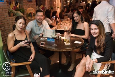 Belgian National Day ที่ เลอ คาเฟ่ เดส์ สตาชิแอค์ — photo 32