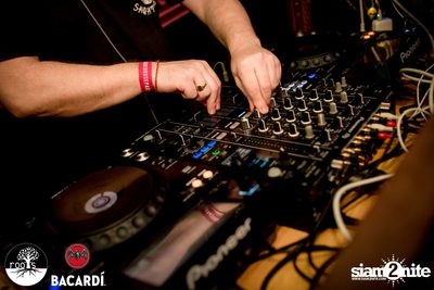 Bacardi House Party ที่ รูทส์ — photo 82