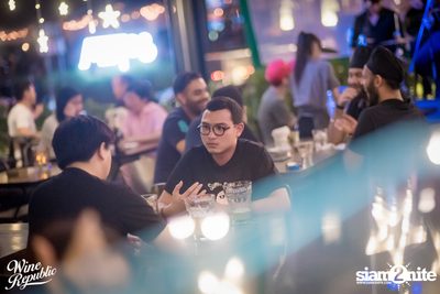 Friday Night at Wine Republic Thonglor — photo 20