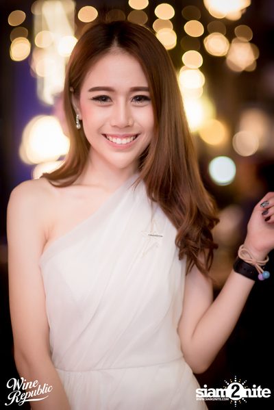 Friday Night at Wine Republic Thonglor — photo 33