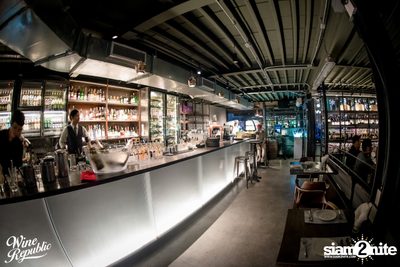 Friday Night at Wine Republic Thonglor — photo 61