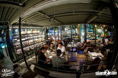 Friday Night at Wine Republic Thonglor — photo 64