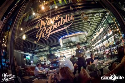 Friday Night at Wine Republic Thonglor — photo 71
