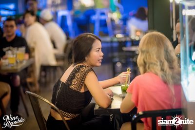 Friday Night at Wine Republic Thonglor — photo 73