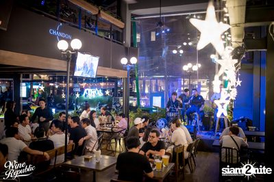 Friday Night at Wine Republic Thonglor — photo 87