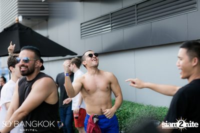 SO Pool Party ที่ โซ โซฟิเทล บางกอก — photo 27