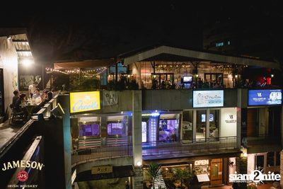 The TOYS Live at Baan Puen Ekamai — photo 1