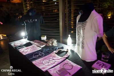 25Hours & Klear Live ที่ ดิฟเฟอร์ ผับ — photo 5