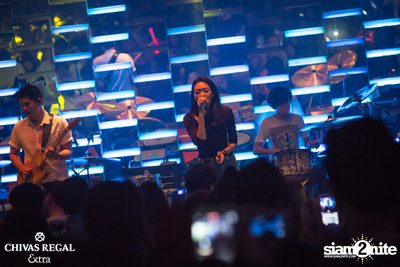 25Hours & Klear Live ที่ ดิฟเฟอร์ ผับ — photo 26