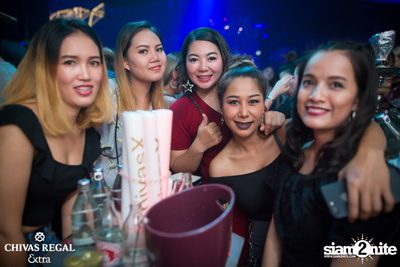 25Hours & Klear Live ที่ ดิฟเฟอร์ ผับ — photo 44