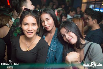 25Hours & Klear Live ที่ ดิฟเฟอร์ ผับ — photo 56