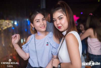 25Hours & Klear Live ที่ ดิฟเฟอร์ ผับ — photo 93