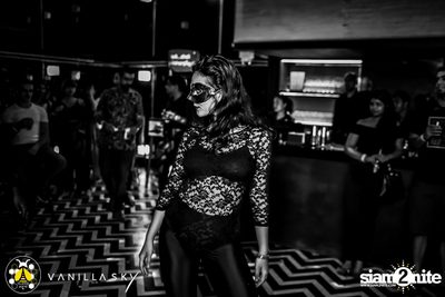 GLAMBuZzZ at Vanilla Sky Rooftop Bar — photo 52