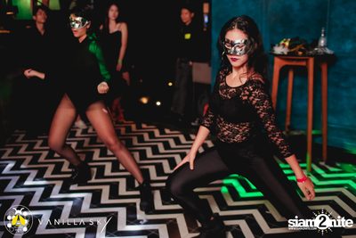 GLAMBuZzZ at Vanilla Sky Rooftop Bar — photo 54