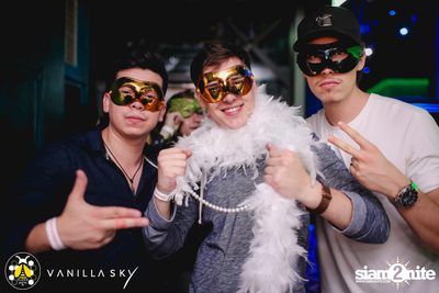 GLAMBuZzZ at Vanilla Sky Rooftop Bar — photo 67