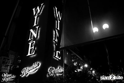 Friday Night at Wine Republic Thonglor — photo 1
