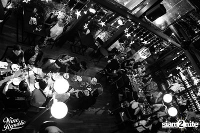 Friday Night at Wine Republic Thonglor — photo 2