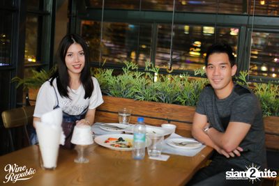 Friday Night at Wine Republic Thonglor — photo 7