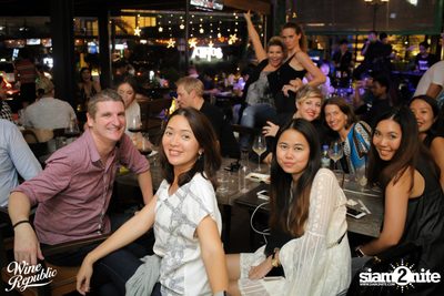 Friday Night at Wine Republic Thonglor — photo 10