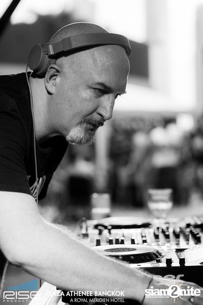 H20 Open Air Pool Party at Plaza Athenee Bangkok — photo 63